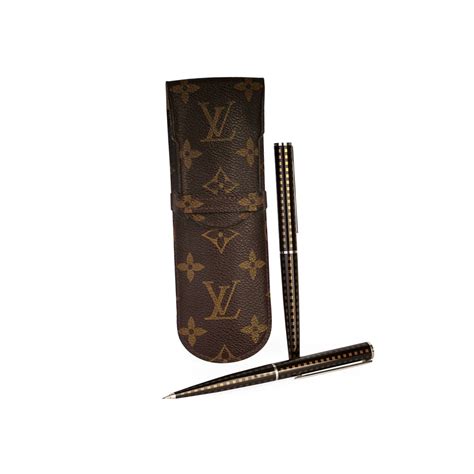 louis vuitton pencil case amazon|Louis Vuitton agenda pen.